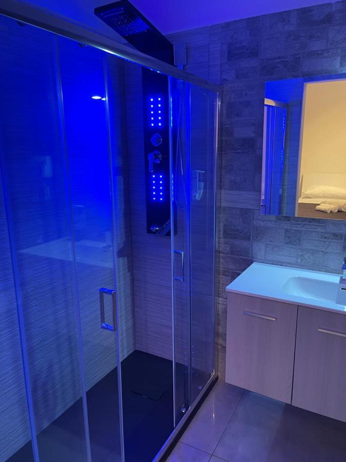 B&B Un Posto Al Mare San Salvo Marina Экстерьер фото